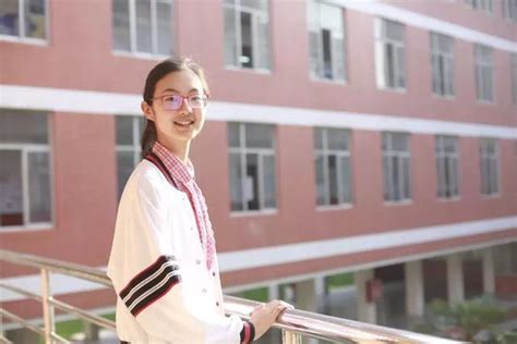 2020高考保送清华女生鼓励同学
