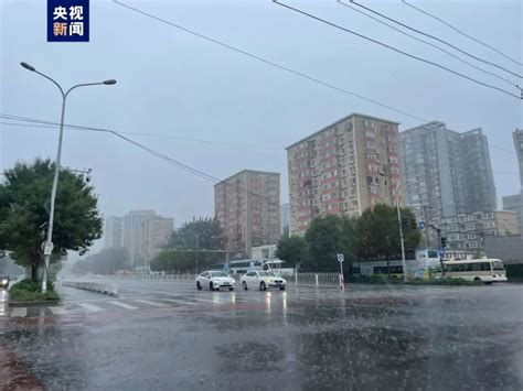 brs_直击北京暴雨+官方建议错峰下班了