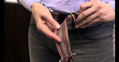 how to tie the belt