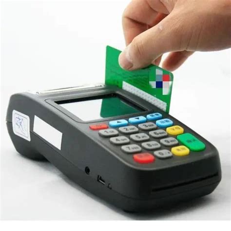 pos机刷卡后钱是直接到自己账户吗