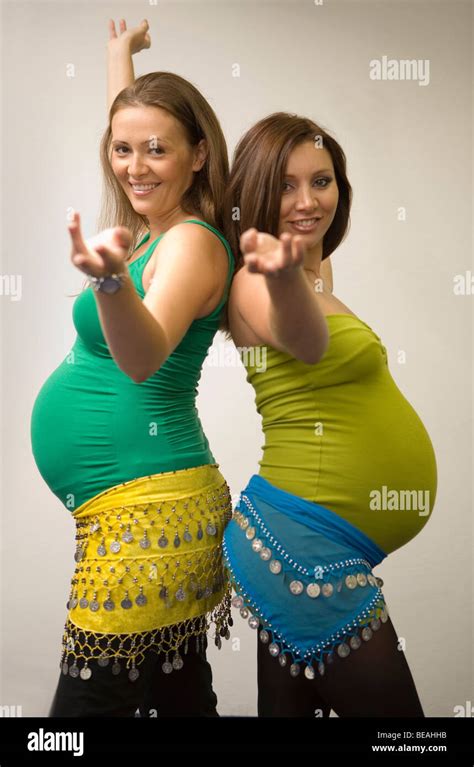 pregnant belly dance